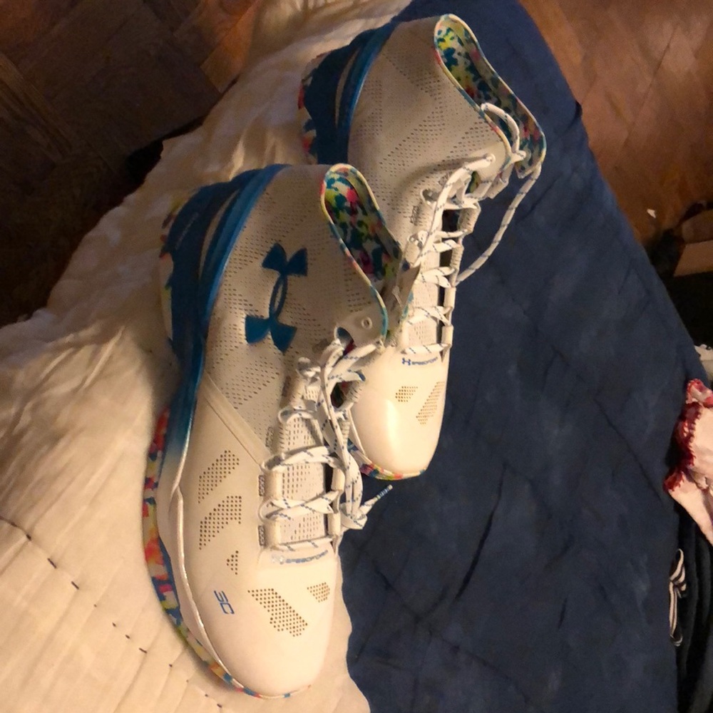 Under Armor Curry’s (Birthday Cake)